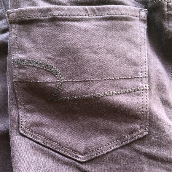 American Eagle Outfitters Women’s Super Stretch Hi Rise Crop Jegging - Picture 5 of 10